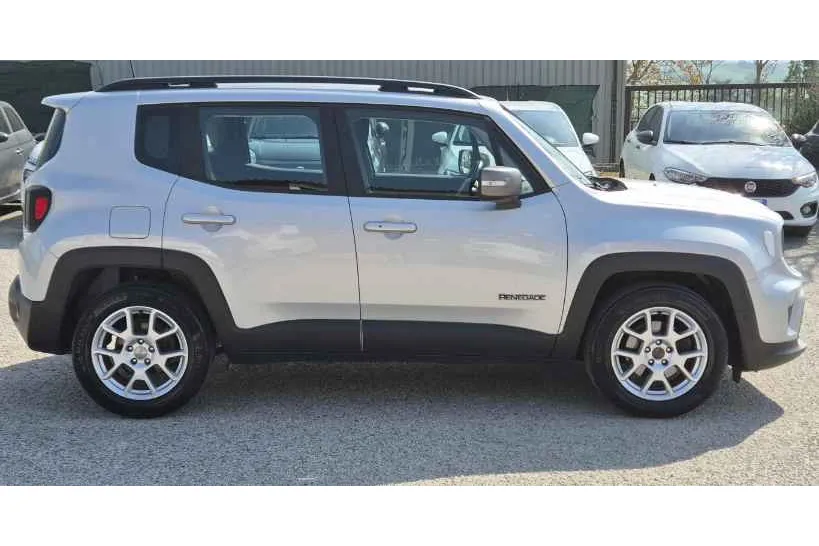 Jeep Renegade - Immagine 4