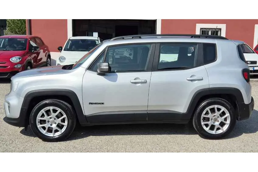 Jeep Renegade - Immagine 5