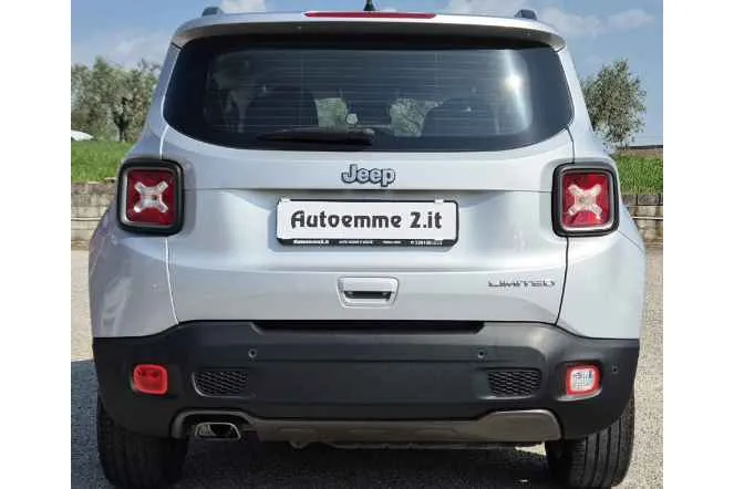 Jeep Renegade - Immagine 6