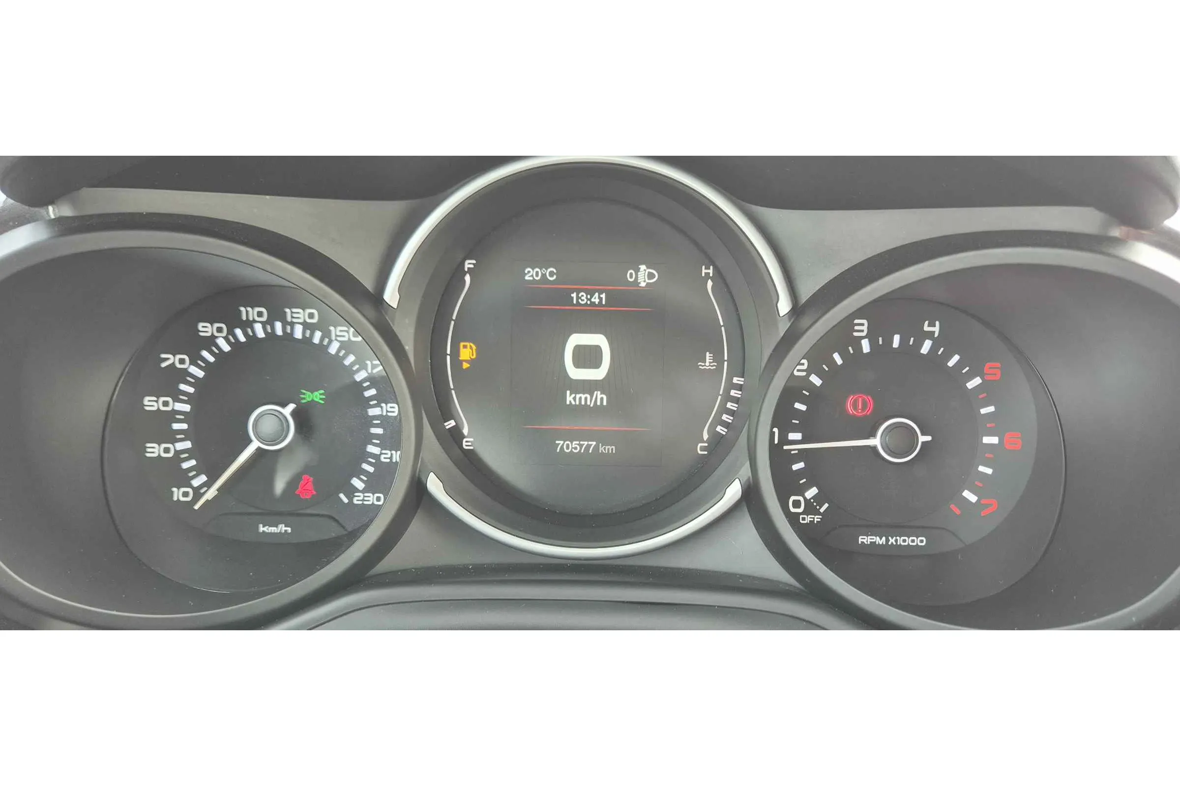 Fiat 500L - Immagine 9