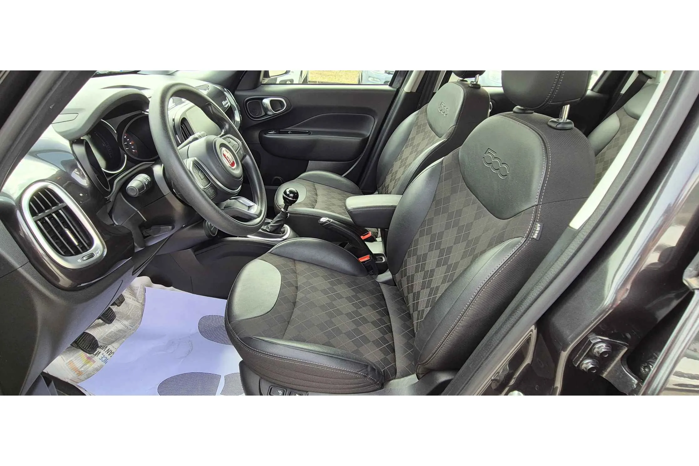 Fiat 500L - Immagine 17