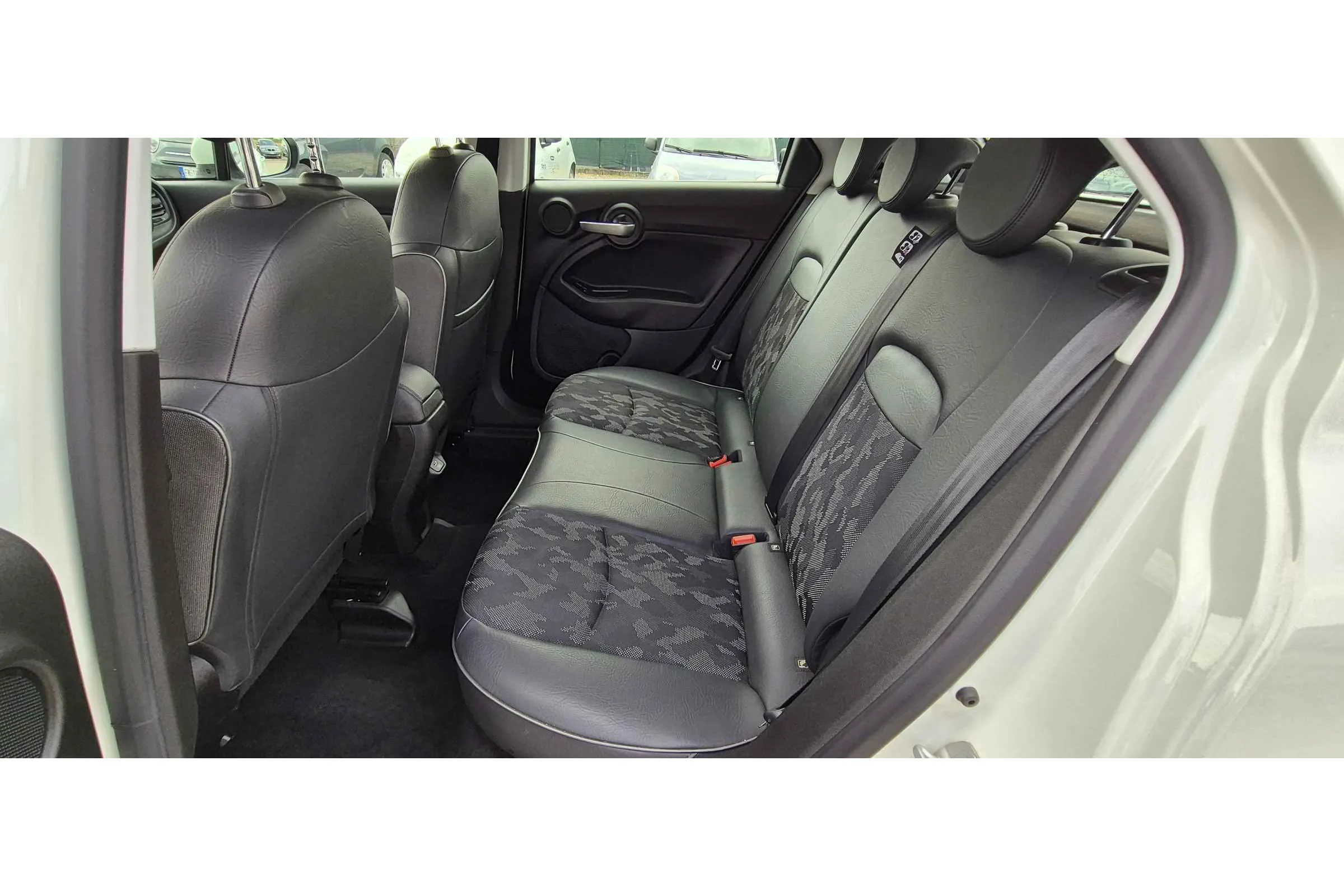 Fiat 500X - Immagine 16