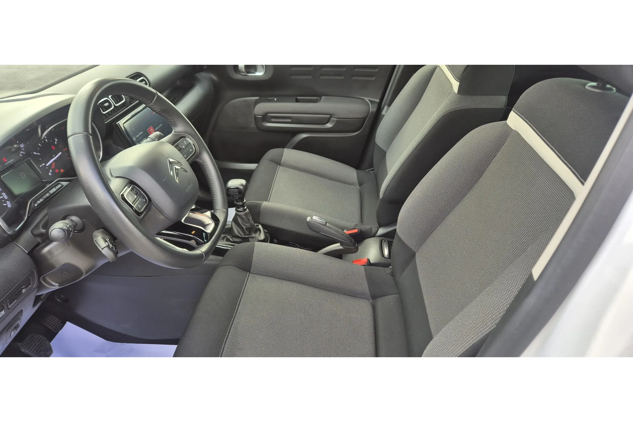 Citroën C3 Aircross - Immagine 15