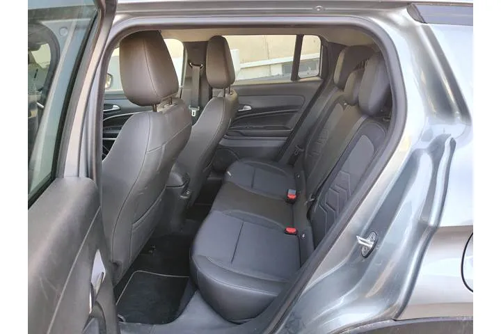 Jeep Avenger 1.2 Turbo Summit 14000 km - Immagine 18
