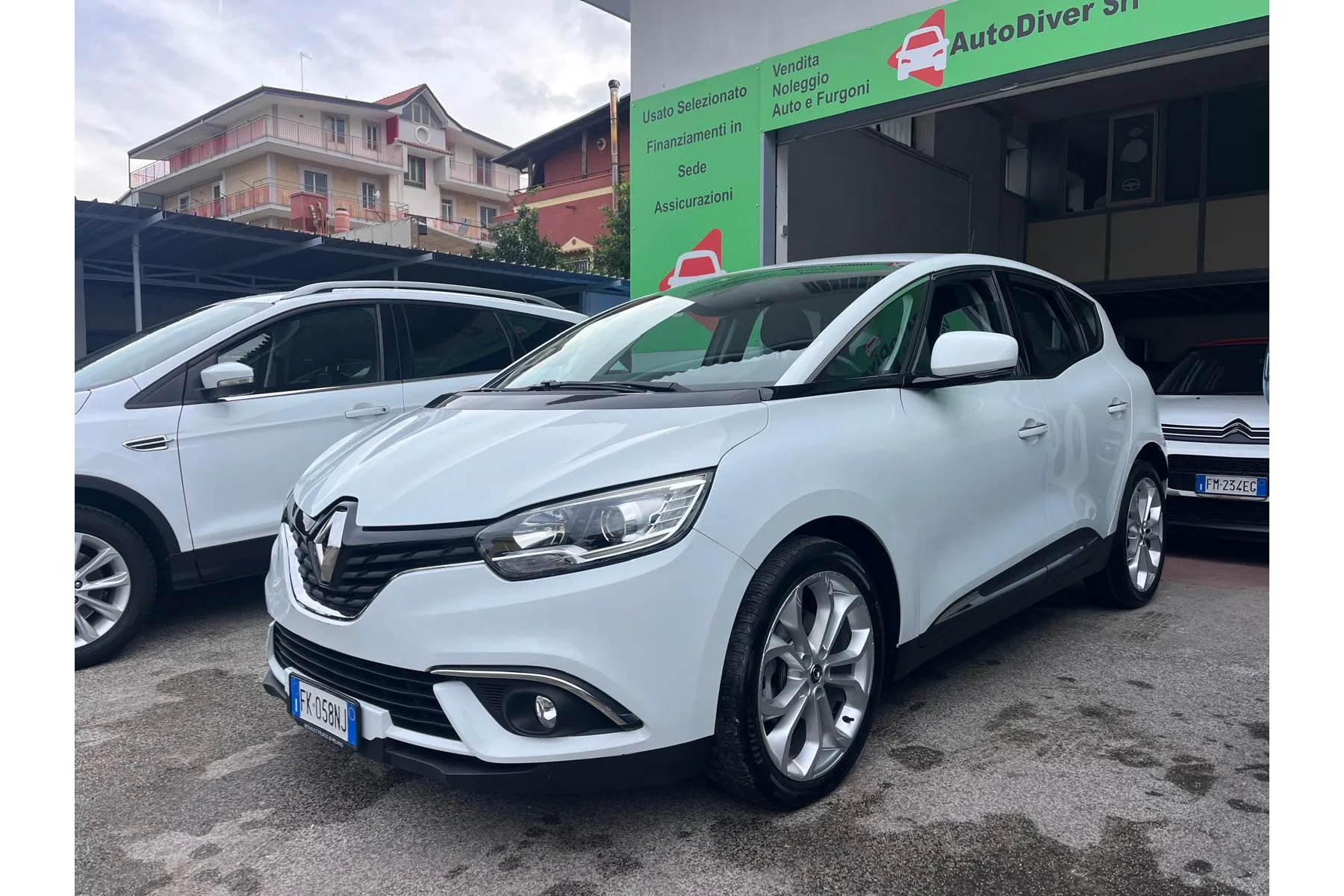 Renault Scenic - Immagine 2