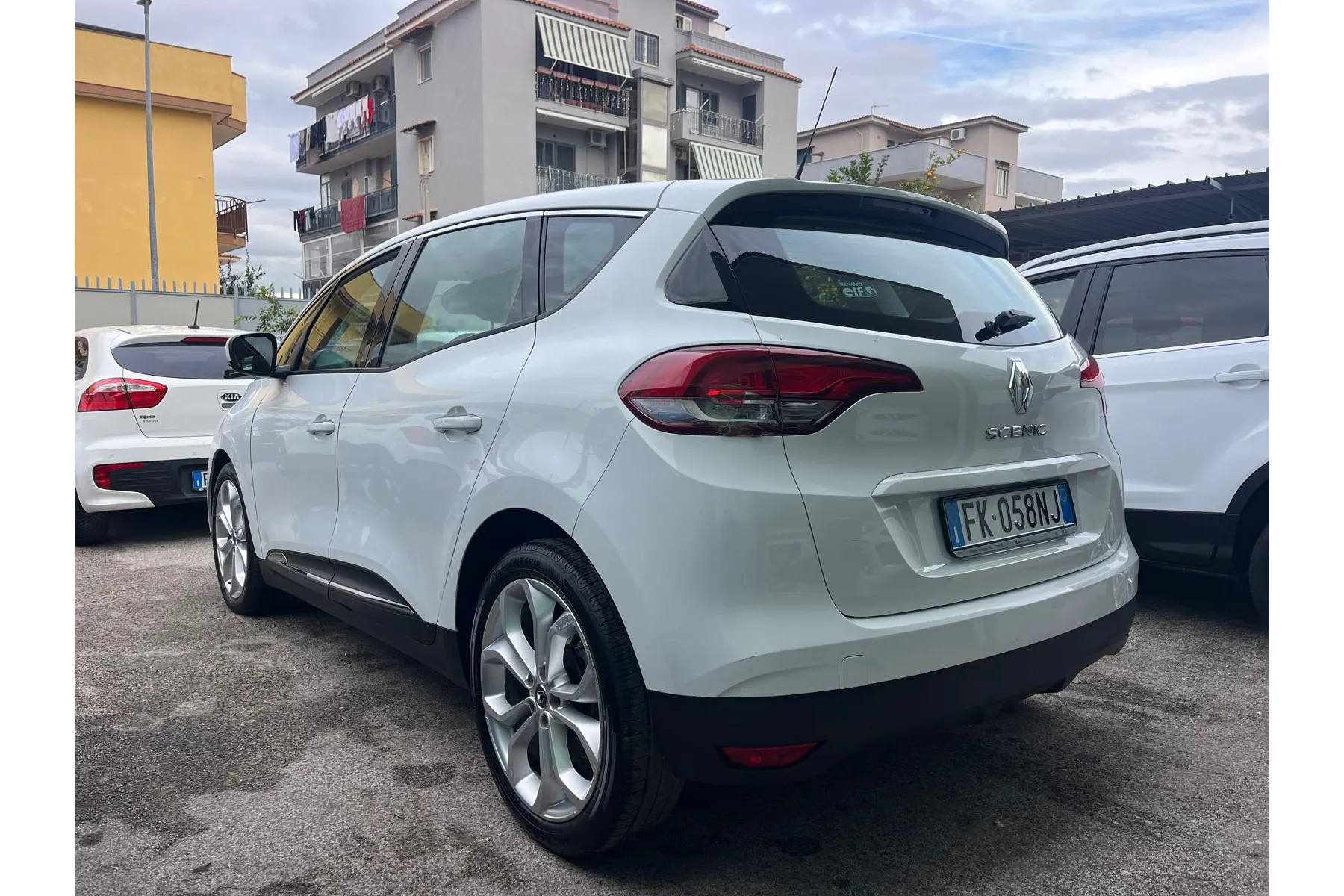 Renault Scenic - Immagine 6