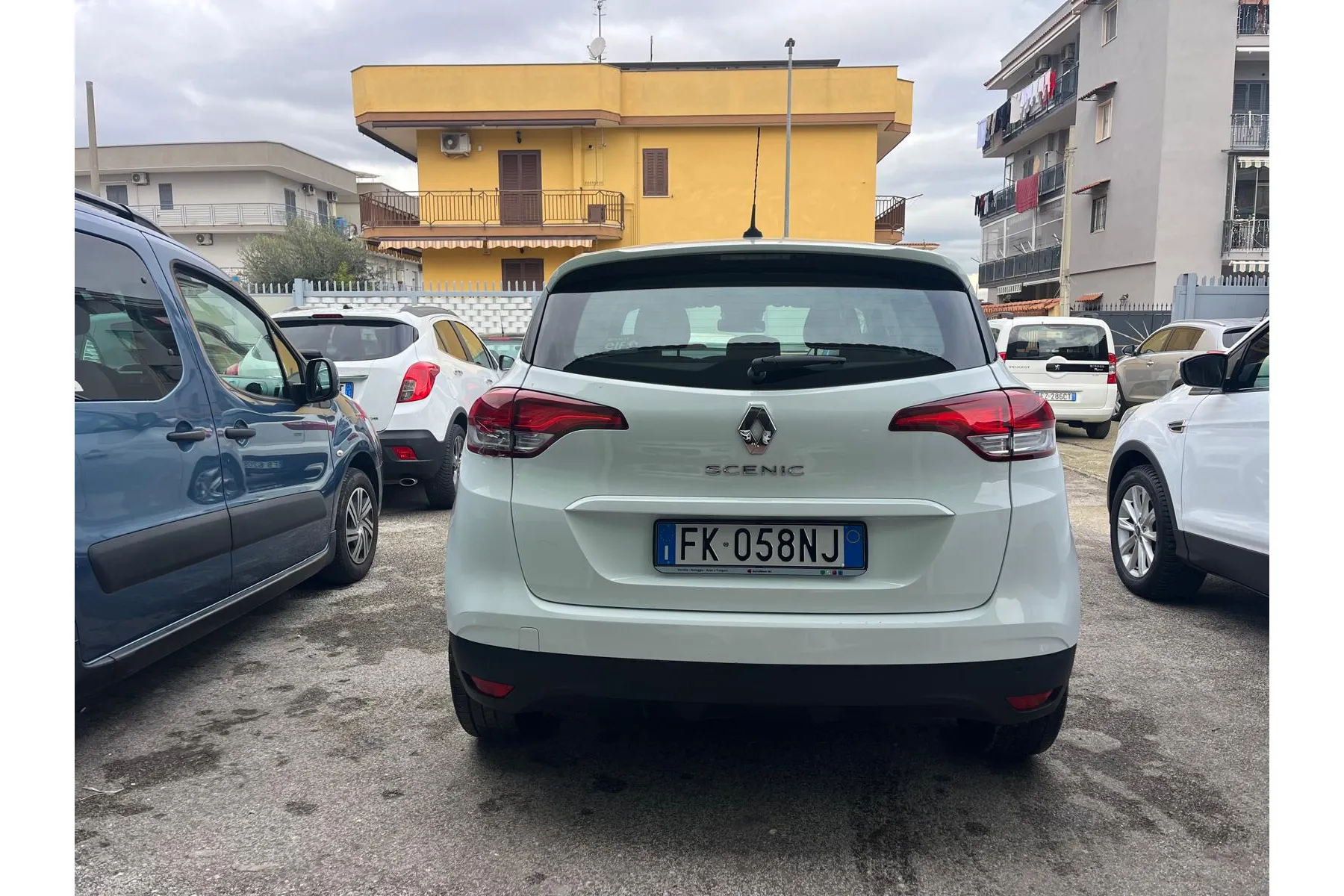 Renault Scenic - Immagine 7