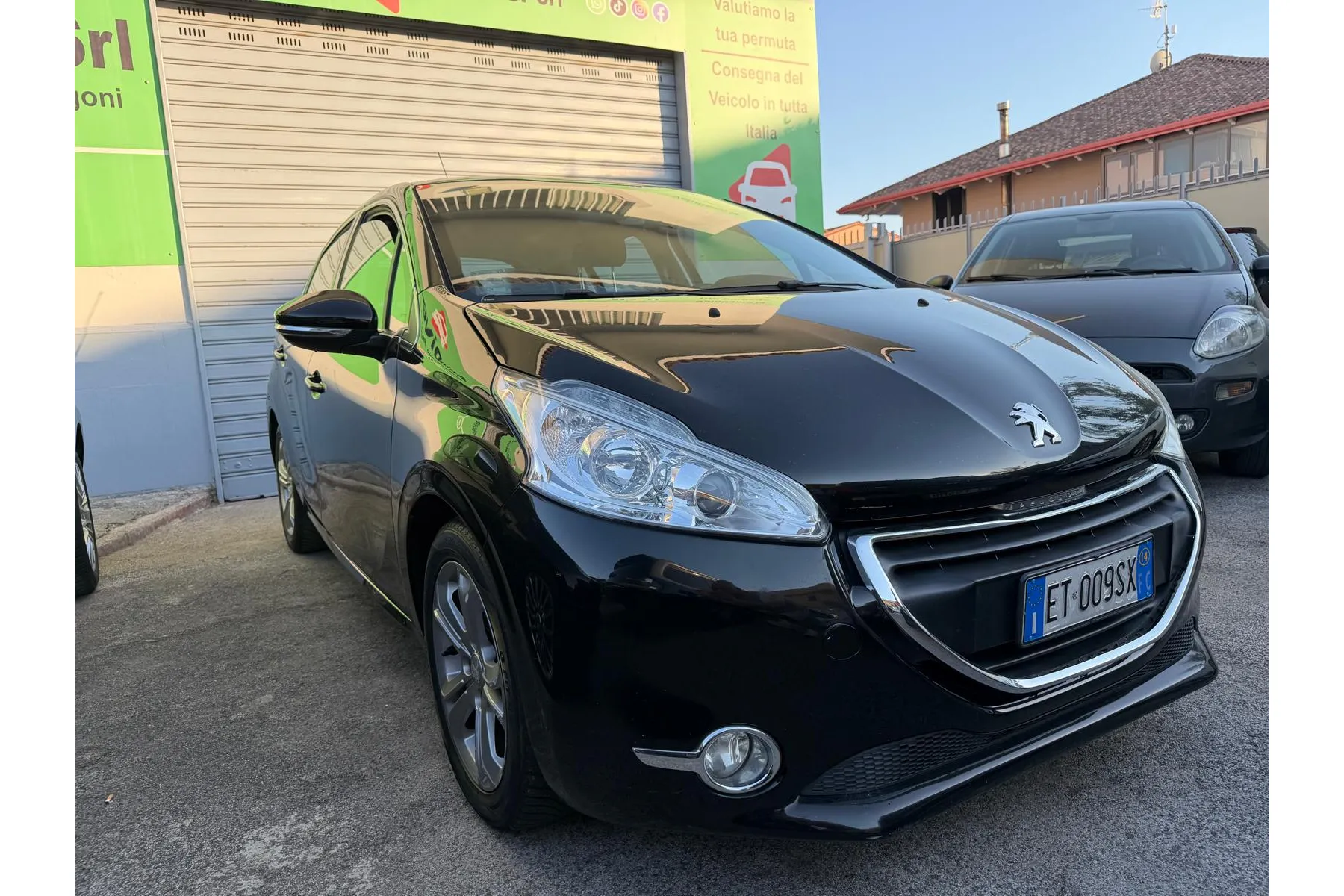 Peugeot 208 - Immagine 2