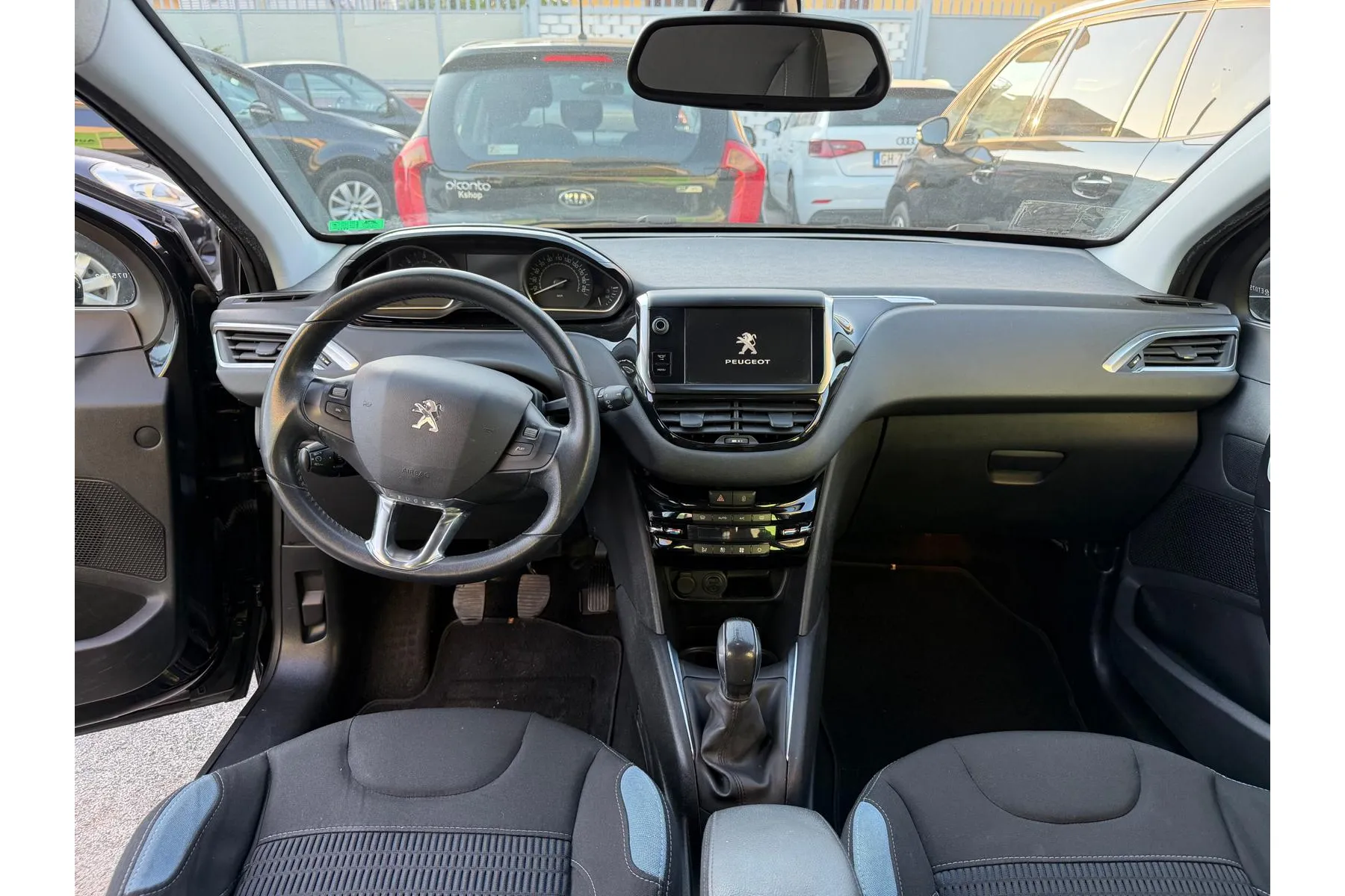 Peugeot 208 - Immagine 11