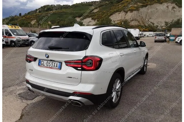 BMW X3 - Immagine 3