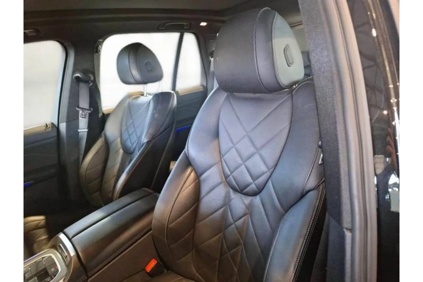 BMW X5 - Immagine 8